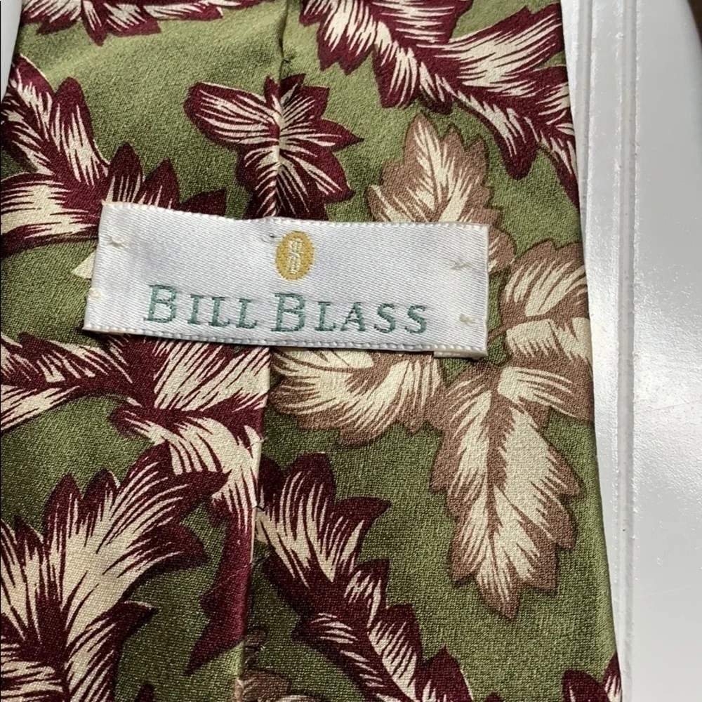 Bill Blass vintage silk tie